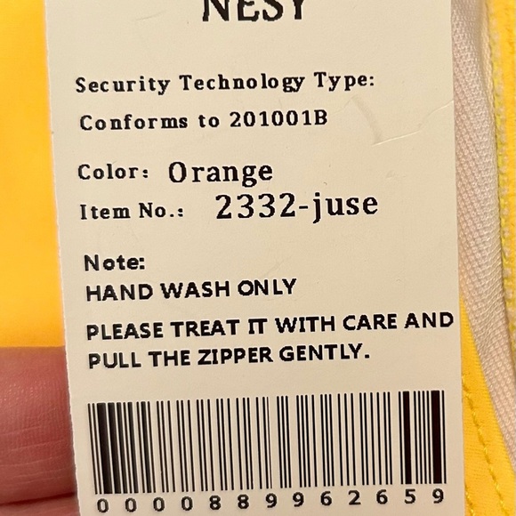 Cutout & Color! 🔥 One-Shoulder Swimsuit Size S – Poolside Perfection! - Picture 8 of 9